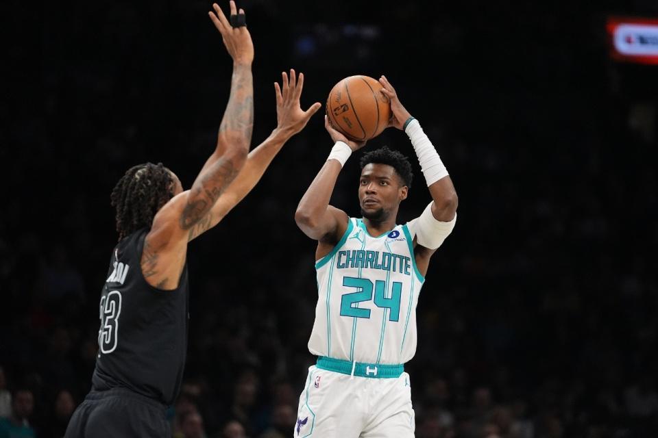 世界杯赛事直播app下载中心-达成40胜！黄蜂6人上双31分大胜篮网 米勒25分三球准三双